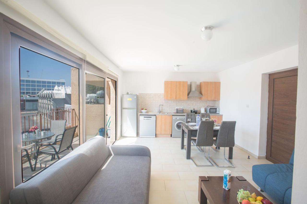 Napiana Apartments Ayia Napa Esterno foto