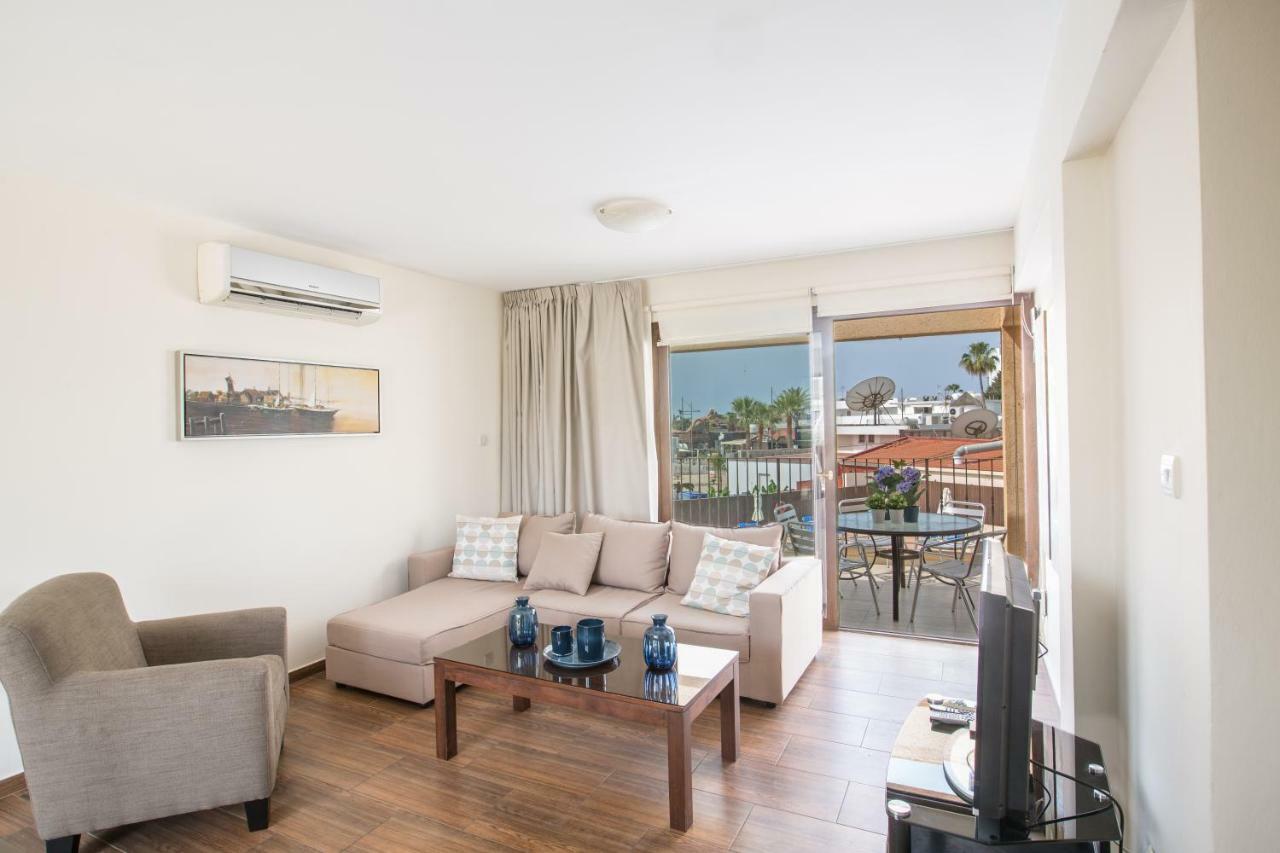Napiana Apartments Ayia Napa Esterno foto